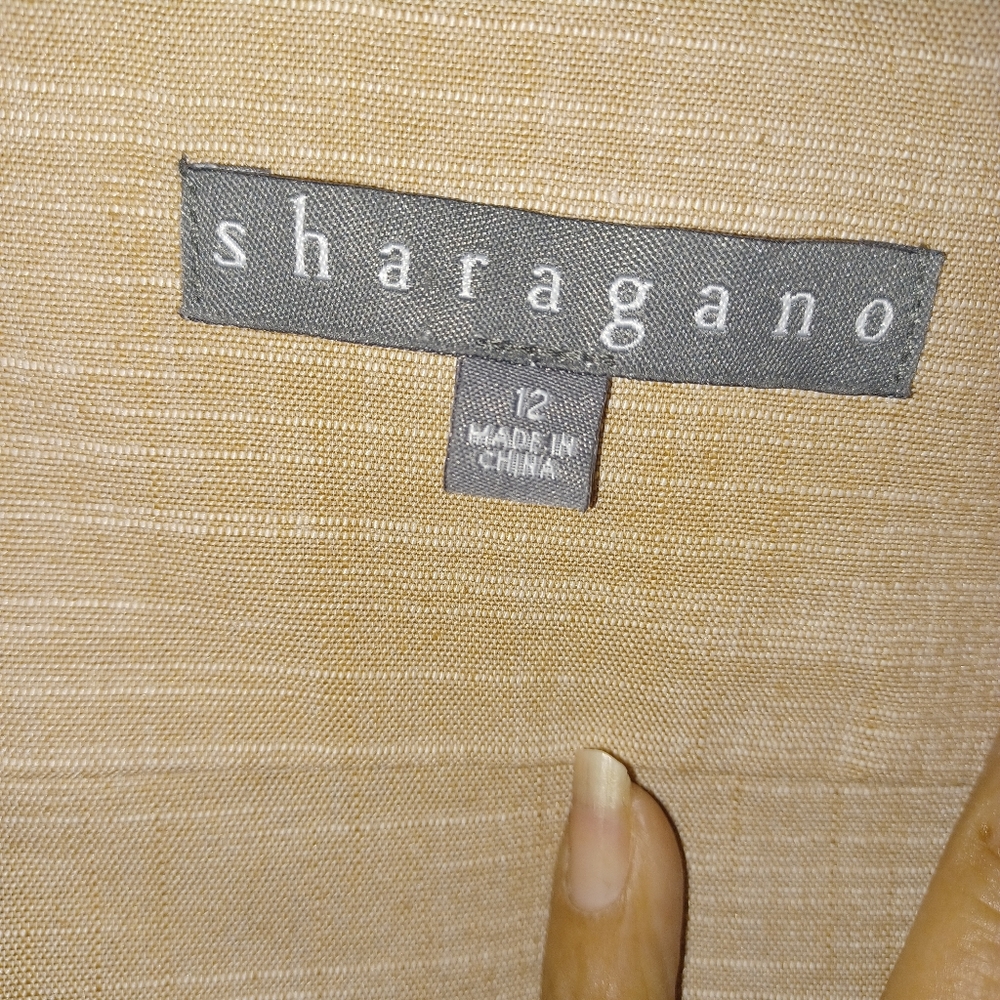 Sharagano Neutral Beige Textured Dress Label